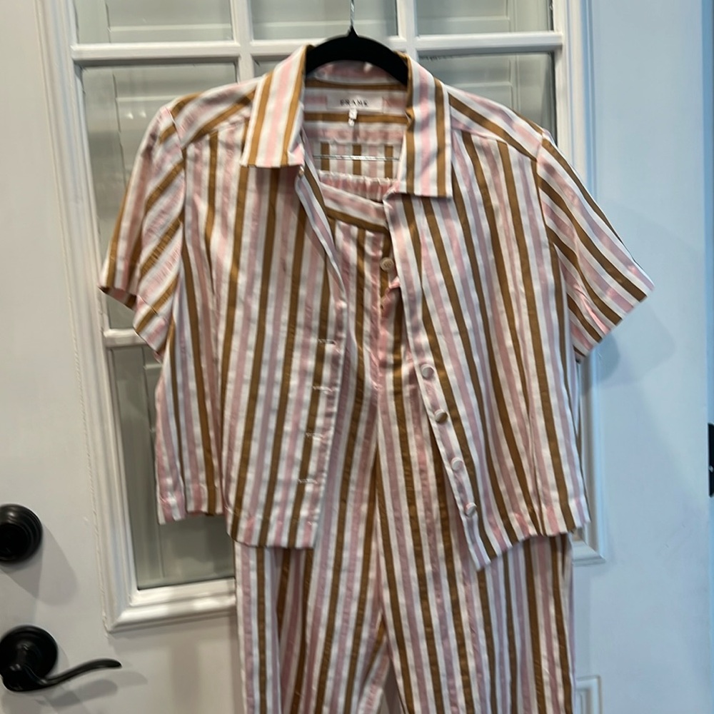 Frame matching pink and brown stripe shirt and matching pants size small!
